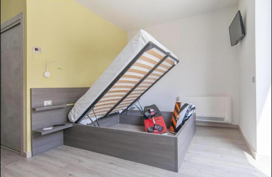Antica Campione Rooms & Hostel Campione del Garda Kültér fotó